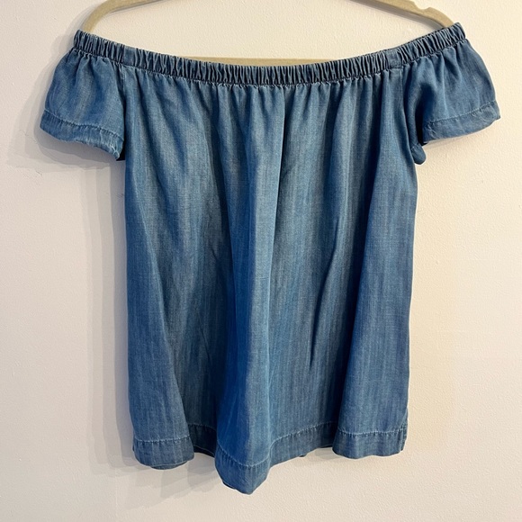 Denim off the shoulder blouse - Picture 2 of 2
